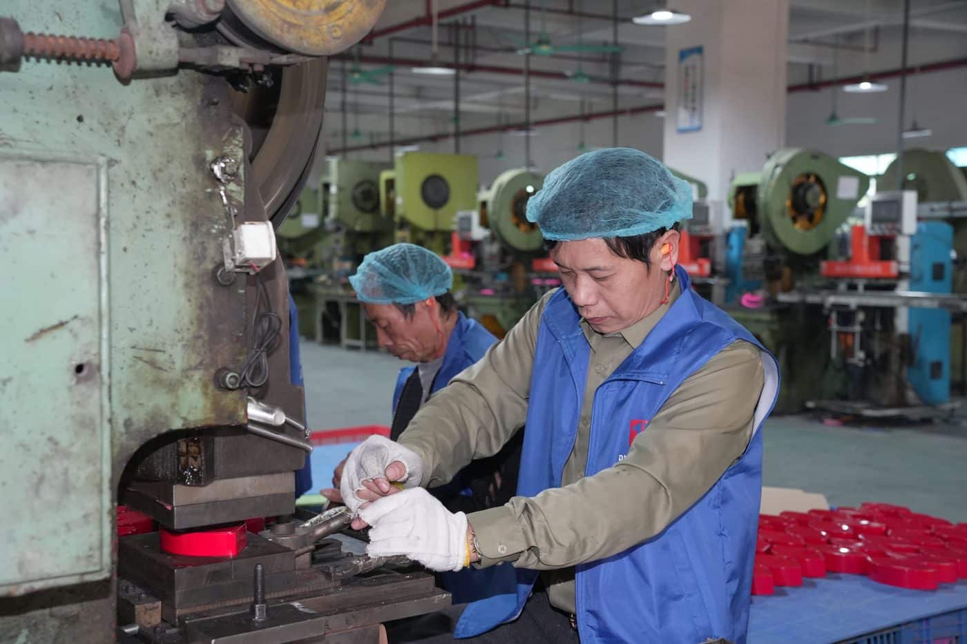 Tin box component assembly process